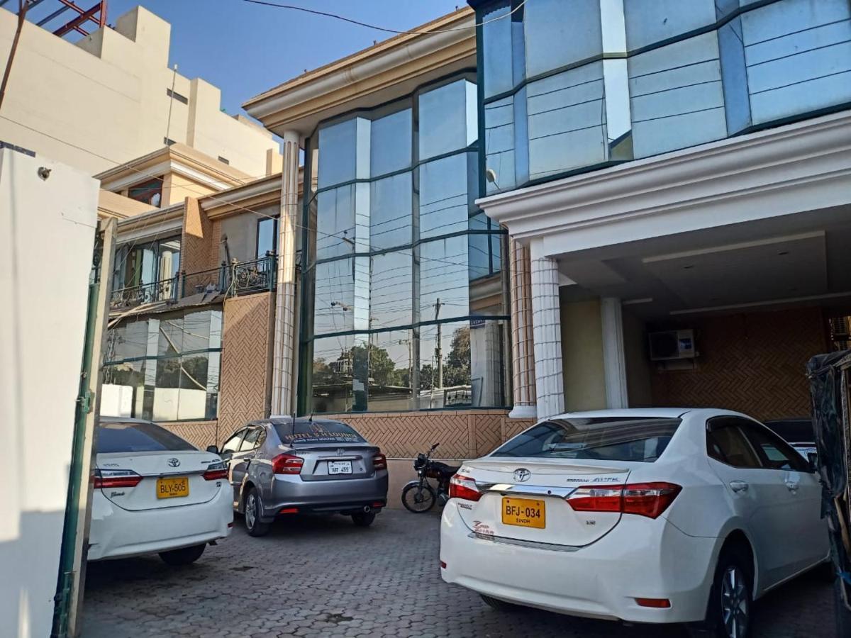 Hotel Pak Continental Multan Buitenkant foto